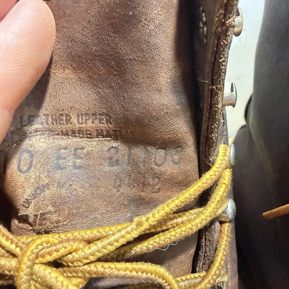 Red Wing 2233 Brown Leather Steel Toe Boots Mens 10 EE Made In USA